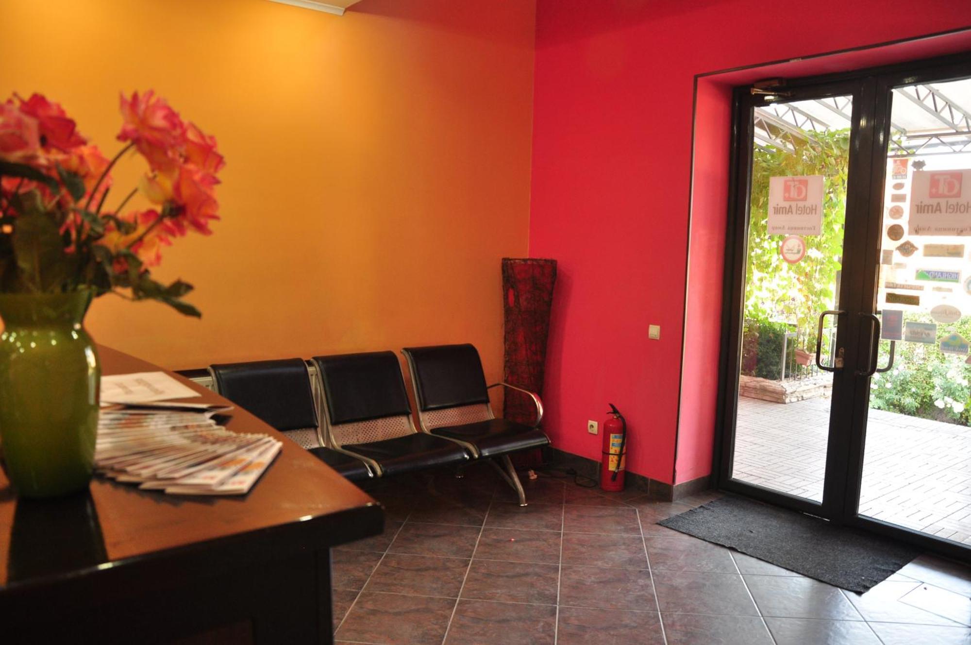 Amir Hotel Karakol Phòng bức ảnh