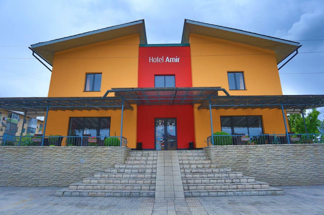 Amir Hotel Karakol Ngoại thất bức ảnh